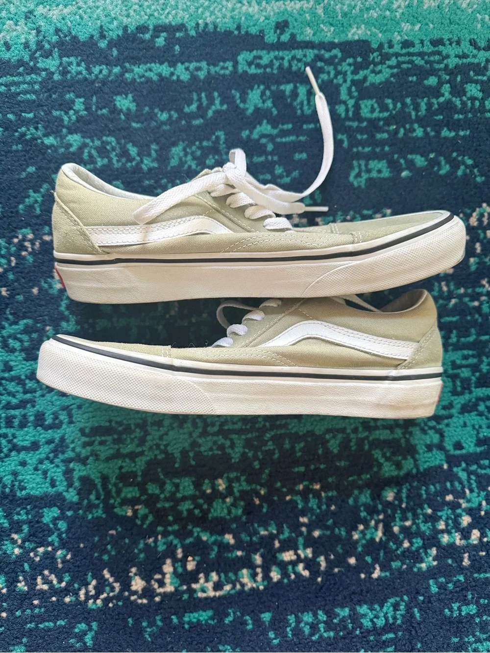 Vans Old Skool Sneakers in Sage & White Unisex Men 5.5 Women 7